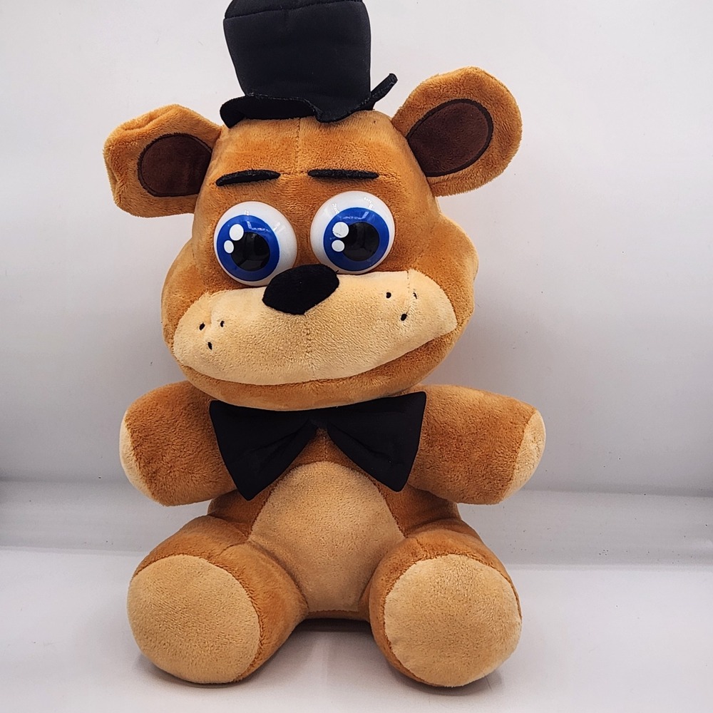 Five‎ Nights at Freddy's FNAF Plush Freddy Fazbear 2018 Toy Collectible